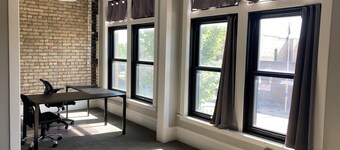Historic Charm- 2 bedroom apartment, downtown Albert Lea