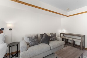 Apartment (1 Bedroom) | Property amenity