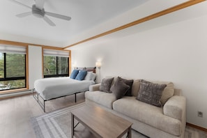 Property amenity - S2755-0 (Keystone)