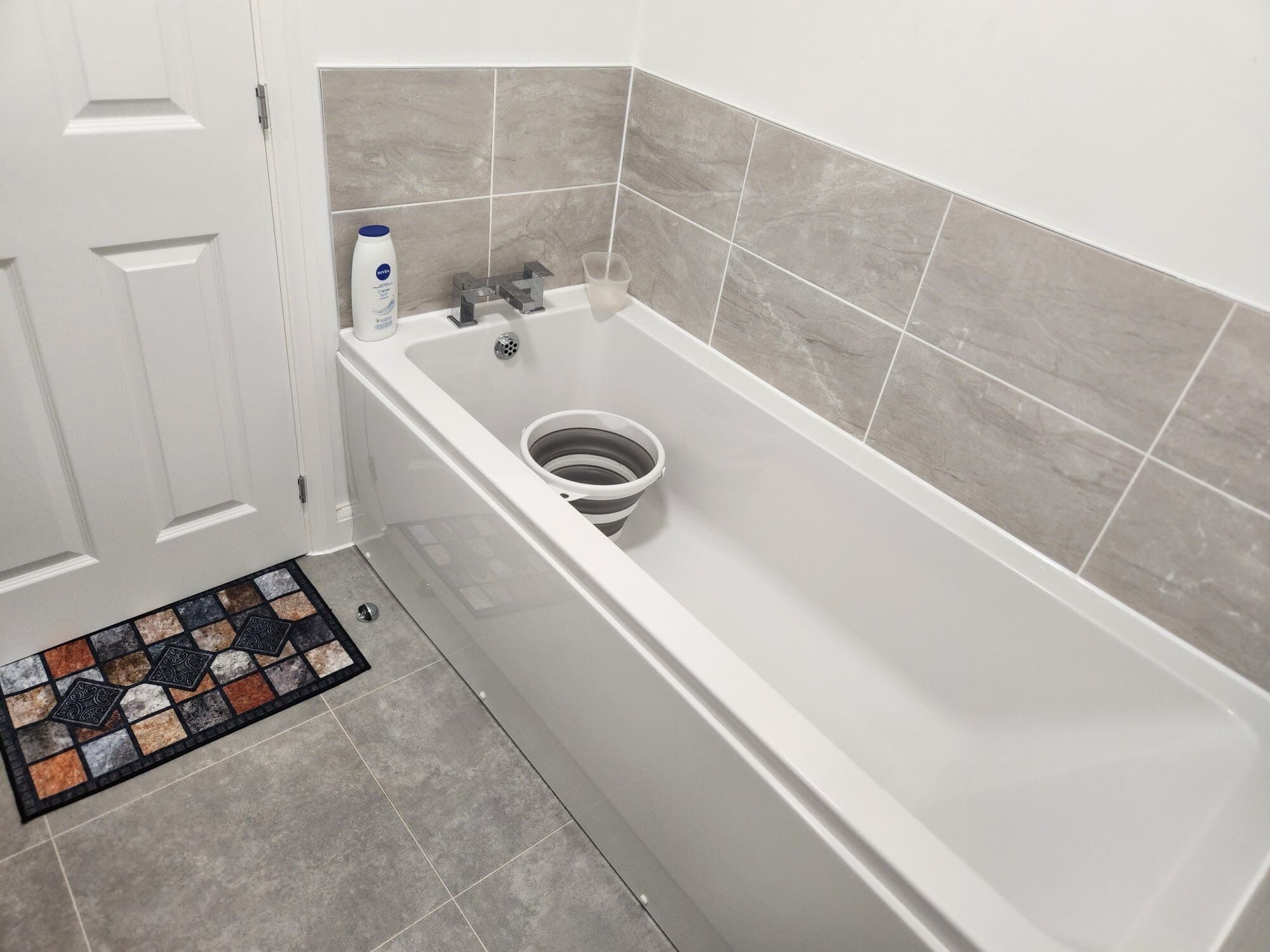 Towels, toilet paper