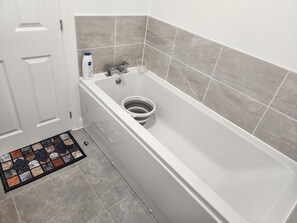 Handtücher, Toilettenpapier