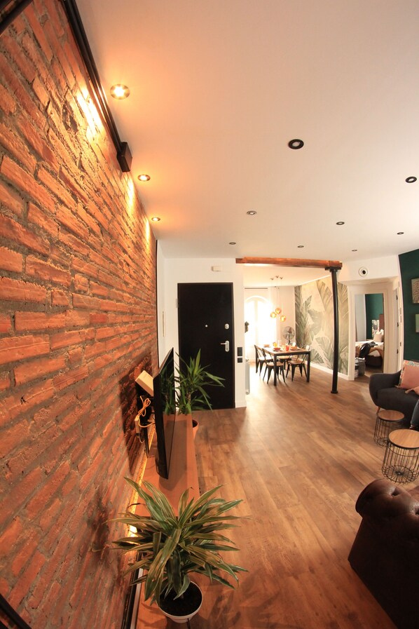 Interior - ARCO LEÓN APARTMENT, OUR ROCKER APARTMENT! (León)