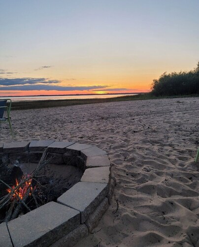 Charmed life beach house Cooks