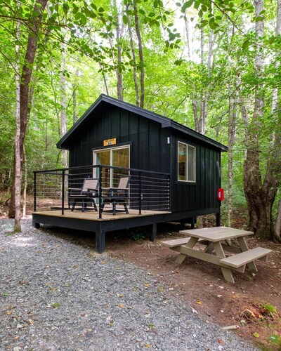 Couples Glamping Cabin - Bed & Bear