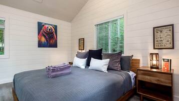 Baita Deluxe, vista fiume | Wi-Fi gratuito, lenzuola