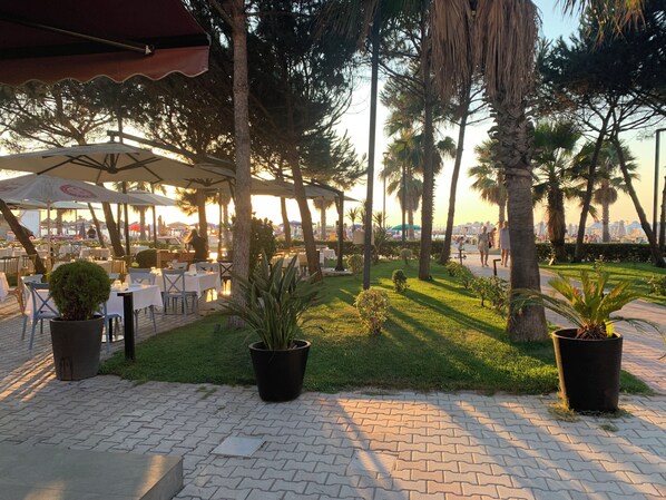 Restaurante al aire libre