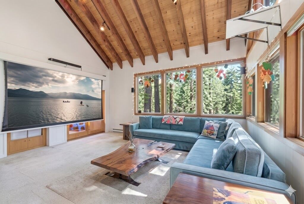Smart TV, fireplace, stereo, computer monitors