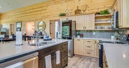 Waterfront Cabin on White River: Great for Anglers