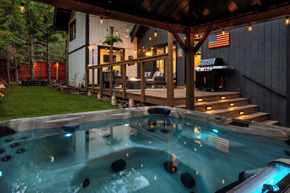 Bain à remous extérieur