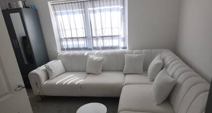 Nuneaton new home for our clean guest
A quite home to relax and relieve stress