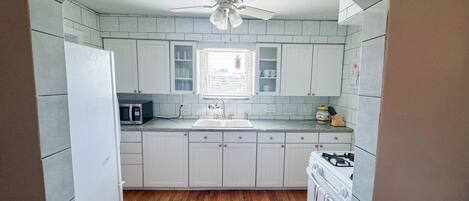 ميكروويف، فرن، موقد طهي مسطح