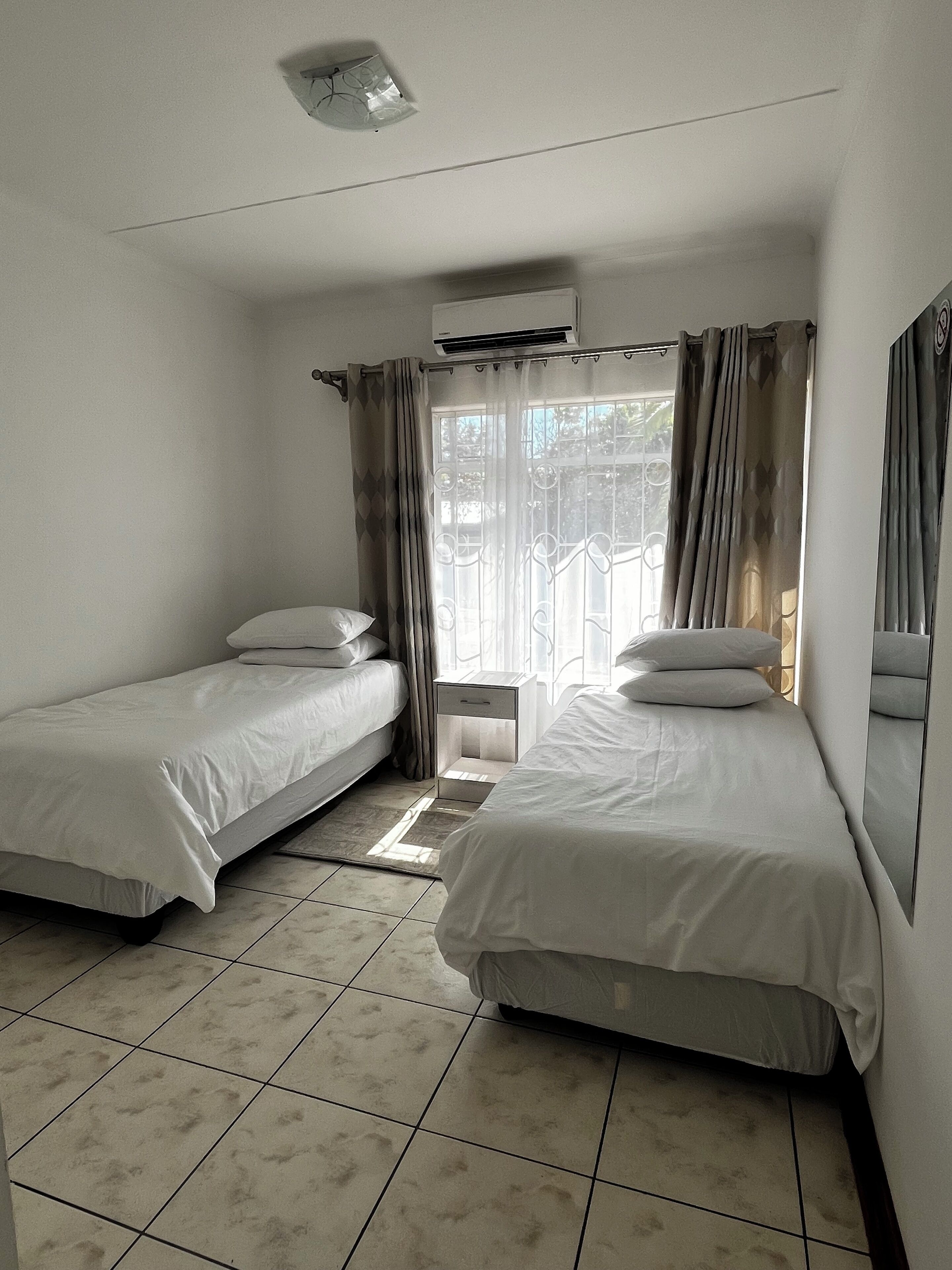 3 Schlafzimmer, Bügeleisen/Bügelbrett, WLAN, Bettwäsche