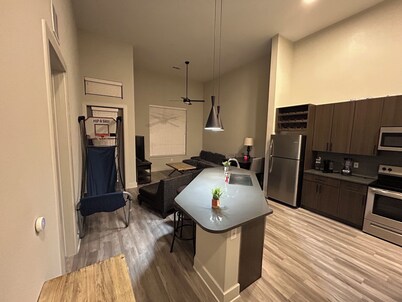 Central Frisco Apartment 1-bedroom apartment Near Hwy 121 and Ohio