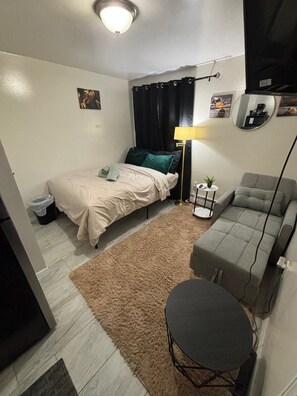 1 chambre, fer et planche Ă repasser, accĂšs au Wi-Fi (inclus)