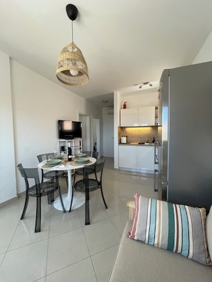 Interior - Sea Aldebaran Dalmatia. Terrace, sea view and private parking. (Primošten)