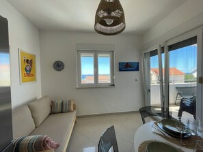 Living area - Sea Aldebaran Dalmatia. Terrace, sea view and private parking. (Primošten)