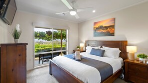 4 slaapkamers, een bureau, reisbedje, wifi