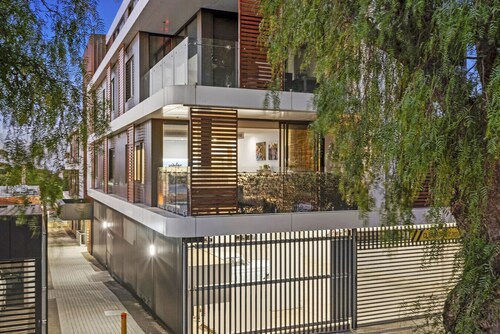 104 Portarlington Esplanade Luxury