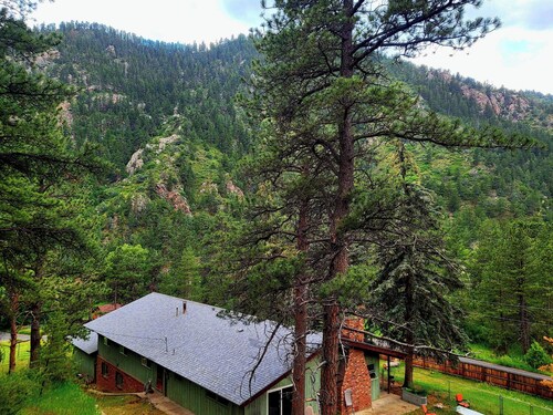 Casa Verde, near Rocky mountain national Park, fishing in private water,dogs OK!
