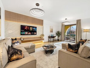 Fernseher