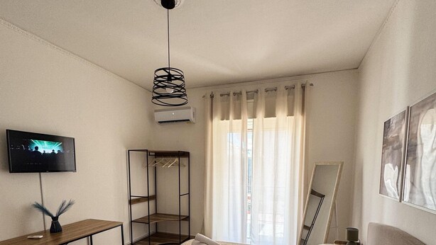 Room - Grandma pina mondello house (Palermo)