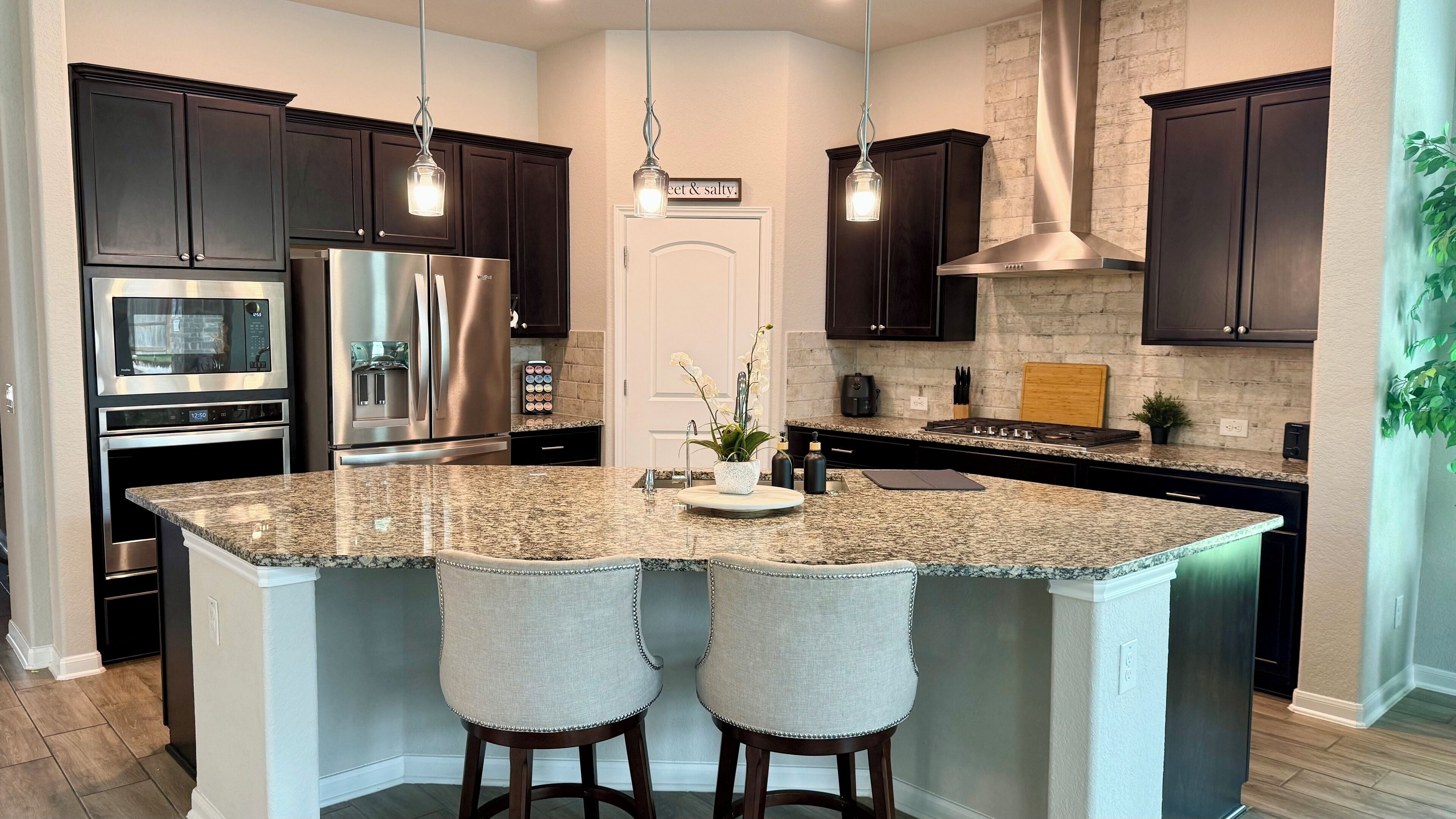 Private kitchen