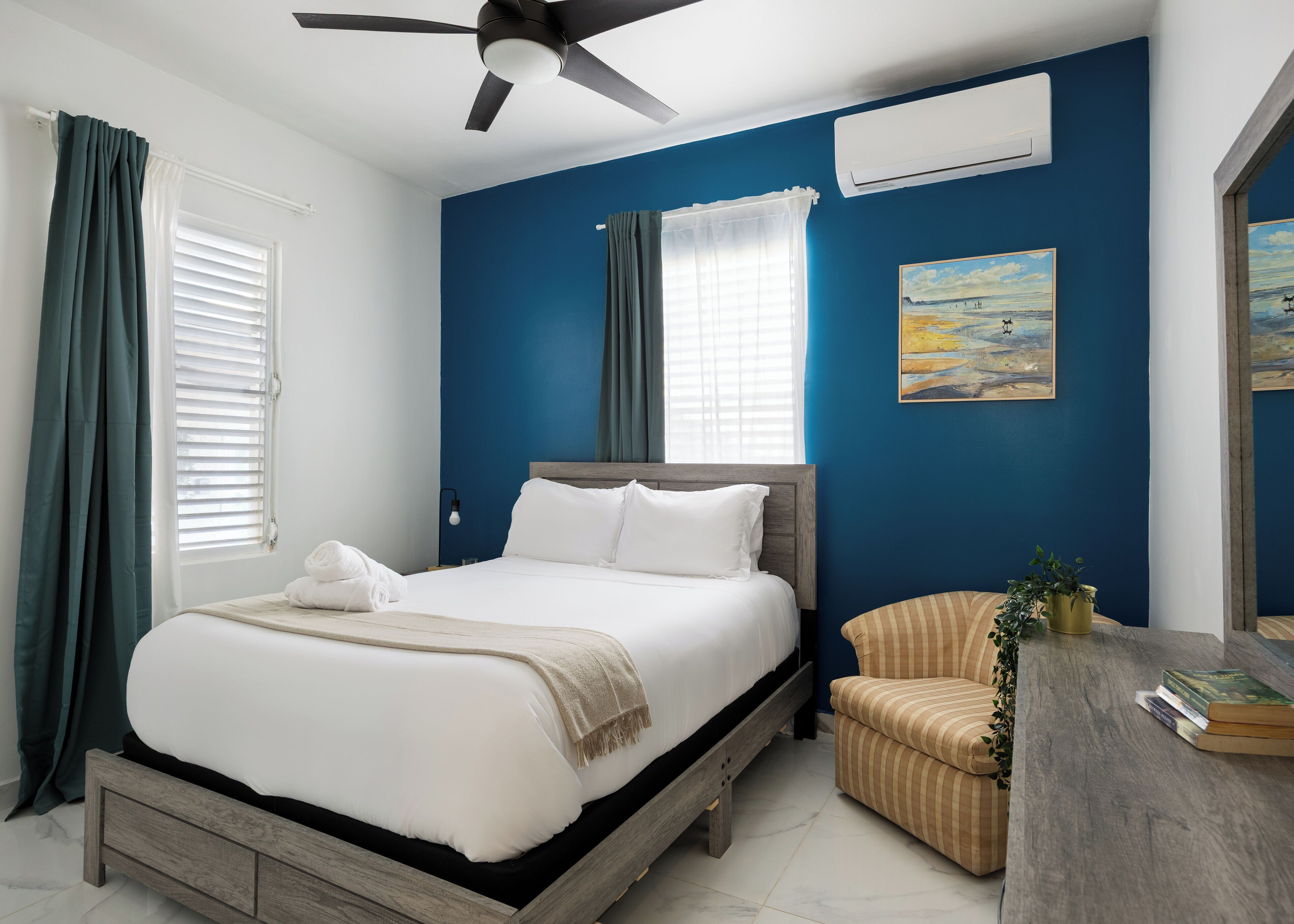 Apartment, 4 Bedrooms, Non Smoking, Kitchen | Iron/ironing board, free WiFi