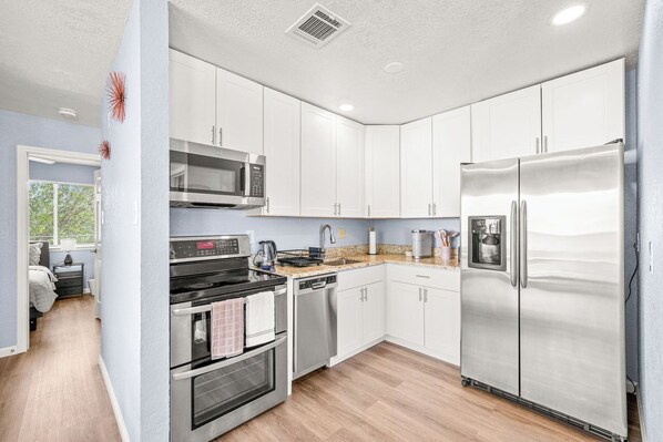 Microwave, oven, stovetop, dishwasher