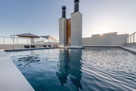 Outdoor pool. Comfortable Loft Maxplaza Canoas