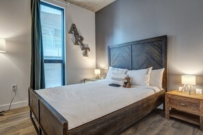 2 bedrooms, desk, iron/ironing board, travel cot - Montreal - C Lofts Le Smith 2 Bedroom (Montréal)