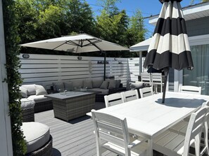 Outdoor dining - 🍁 Fall into Coastal Luxury at Breakers – Ocean Beach, Fire Island 🍁 (Ocean Beach)