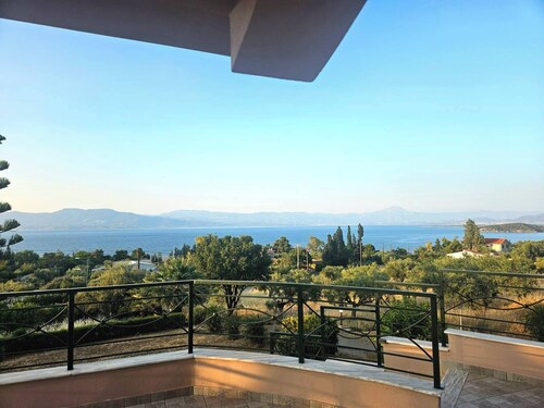 Ideal place for peace and tranquility, away from the noise of the city.