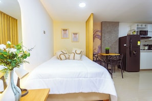 Deluxe Apartment | Free WiFi