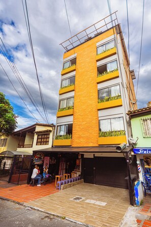 Front of property - Comuna Loft  (Medellín)