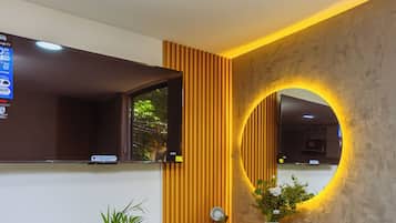 Luxury Studio | Living area