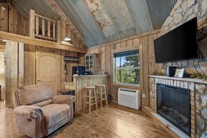 Cabin, 1 Queen Bed with Sofa bed, Hot Tub, Mountain View (Antlers Point) | Living area | 42-inch flat-screen TV with digital channels