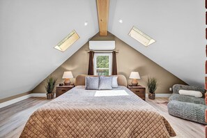 2 chambres, bureau, fer et planche à repasser, Wi-Fi gratuit