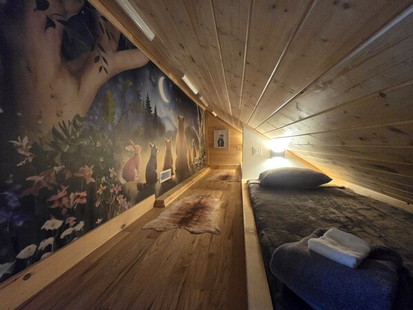 2 bedrooms, desk, iron/ironing board, free WiFi