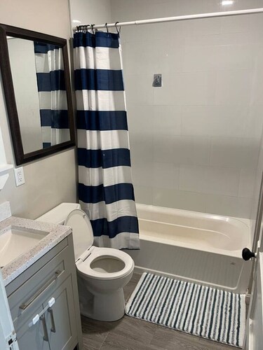 Comfy King Beds~5 min to Salem