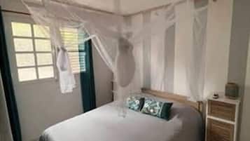 2 sovrum, strykjÀrn/strykbrÀda och sÀngklÀder