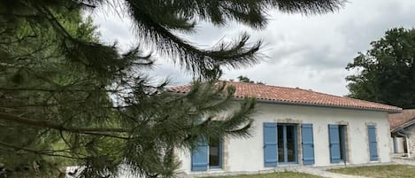 Extérieur