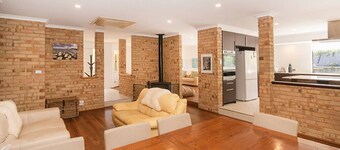 Marg`s Retreat | Pet Friendly | Families Welcome