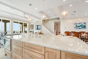 Dining - JULY SPECIALS! 61 Dune Lane | Oceanfront | Private Pool & Spa | Gameroom | Walk to Coligny (Hilton Head Island)