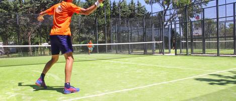 Mobile Home | Sport court