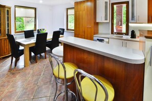Fireplace - Comfortable Holiday Villa, Swiecianowo (Malechowo)
