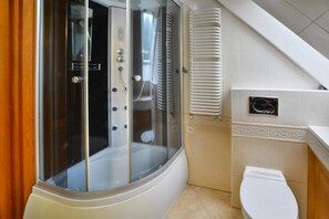 Bathroom - Comfortable Holiday Villa, Swiecianowo (Malechowo)