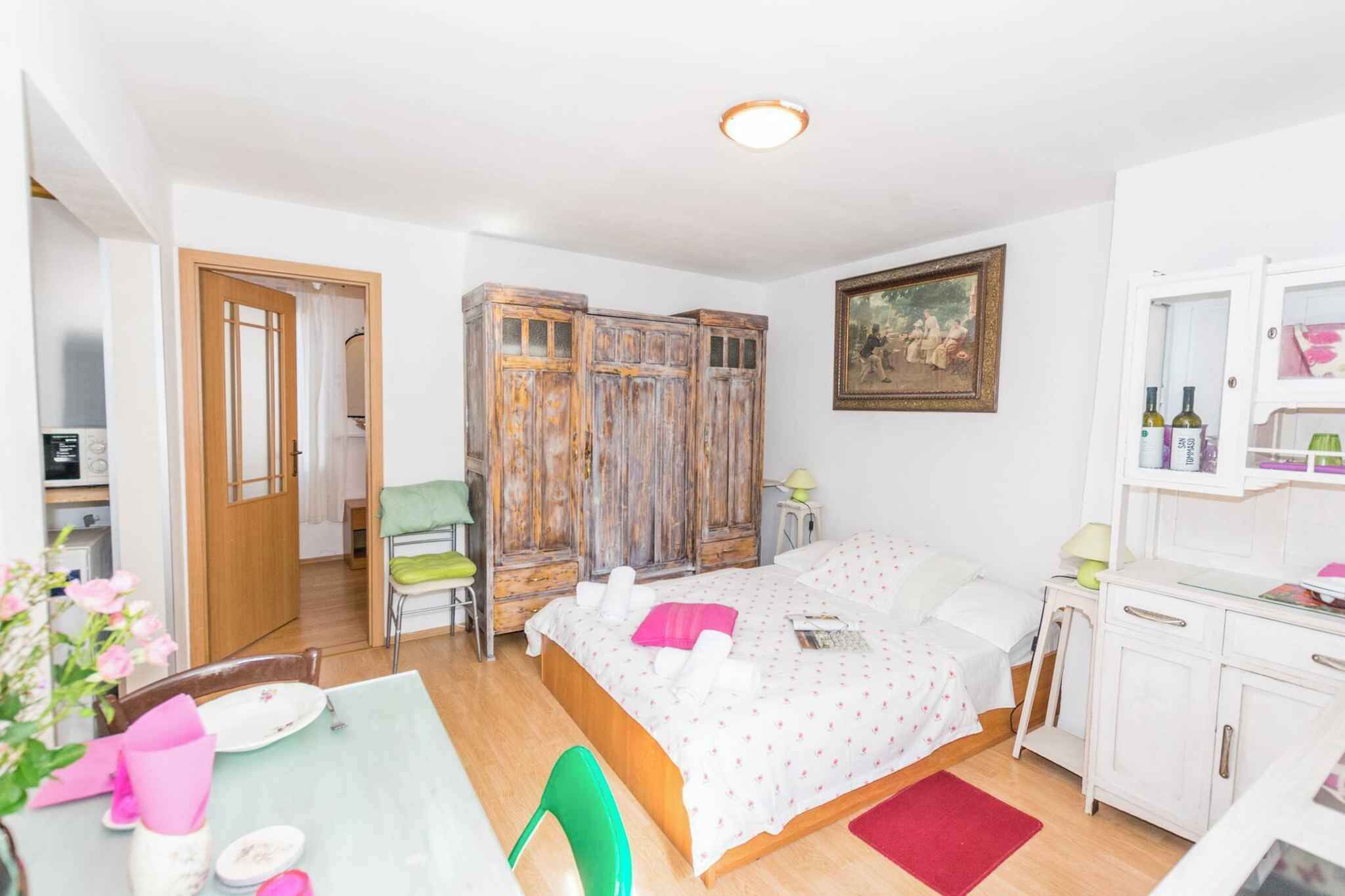 1 habitación y wifi 