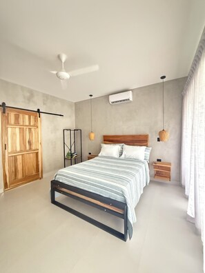4 bedrooms, iron/ironing board, WiFi, bed sheets - Brand new house!! 4 a bedrooms, Private pool, AC (Garabito)