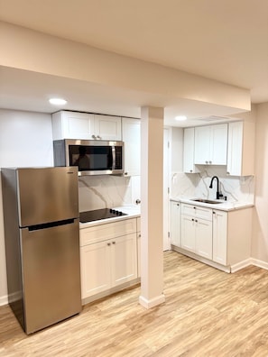 Fridge, microwave, stovetop, toaster