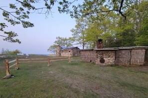 Property grounds - Beaver Island - Little Stone Cottage (Beaver Island)